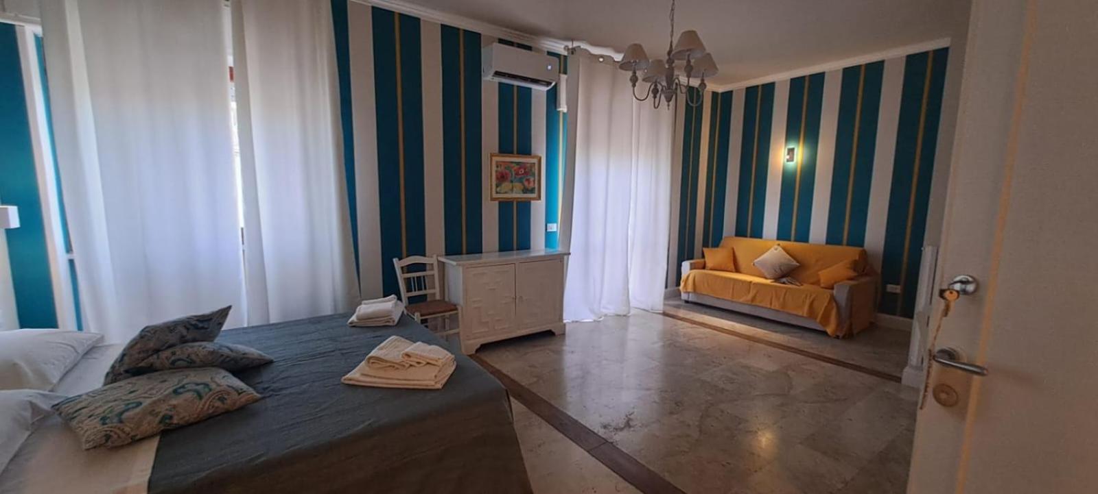 Chez Tata' - Sce Tata Bed and Breakfast Rossano Stazione Buitenkant foto
