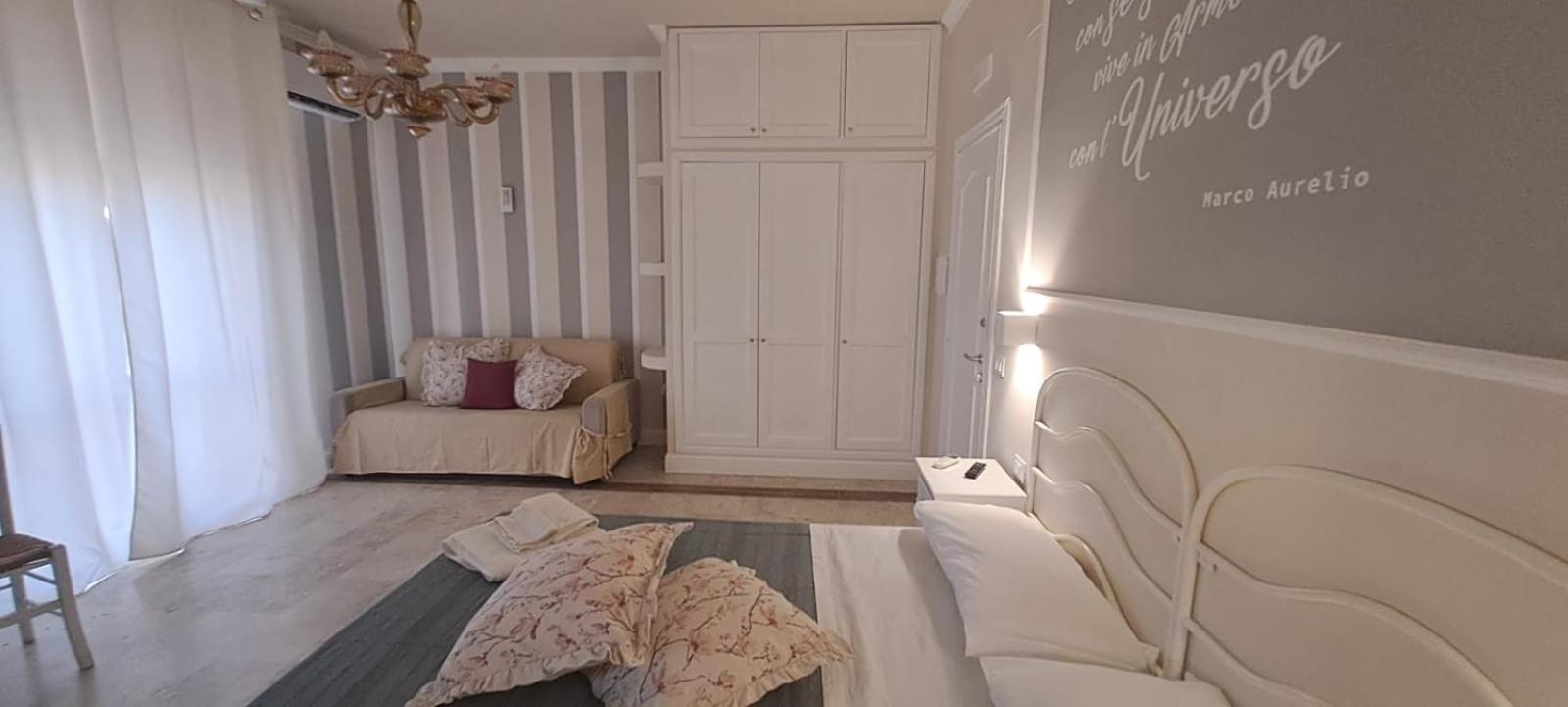 Chez Tata' - Sce Tata Bed and Breakfast Rossano Stazione Buitenkant foto