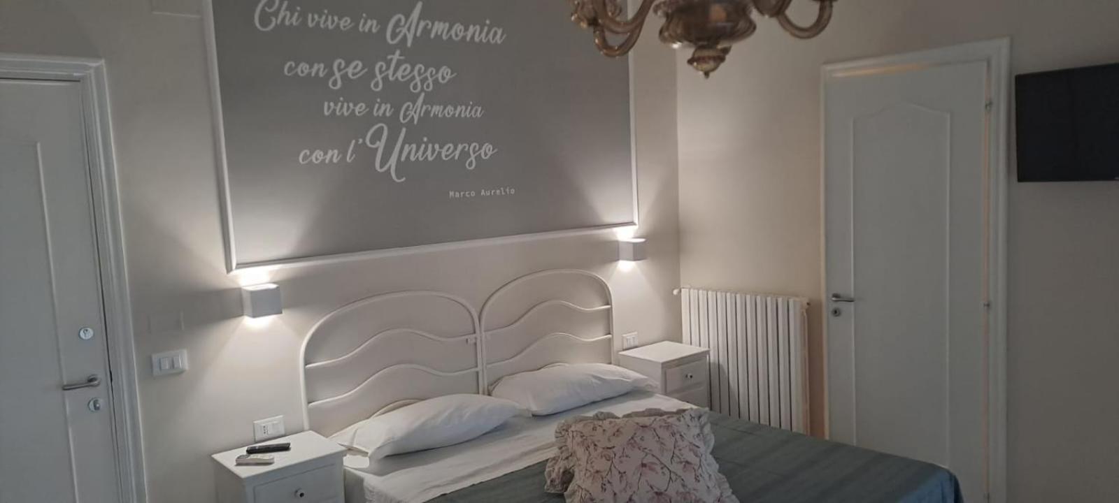 Chez Tata' - Sce Tata Bed and Breakfast Rossano Stazione Buitenkant foto